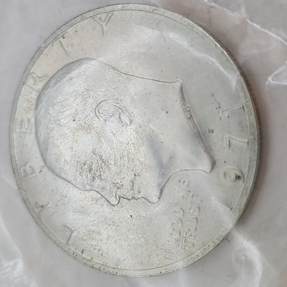 Vintage 1971 Eisenhower Uncirculated Silver Dollar Blue Pack Mint - Picture 3 of 8